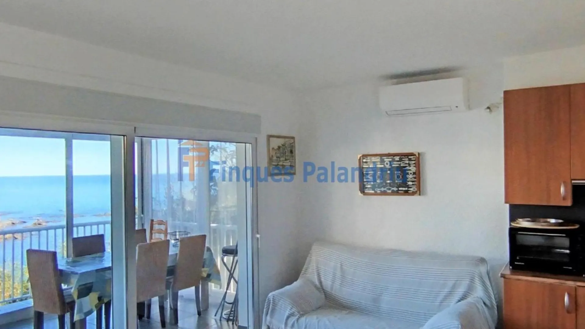 Apartamento En Llanca Con Gran Terraza, Admite Mascotas, Cerca De La Playa - Es-170-7 شقة