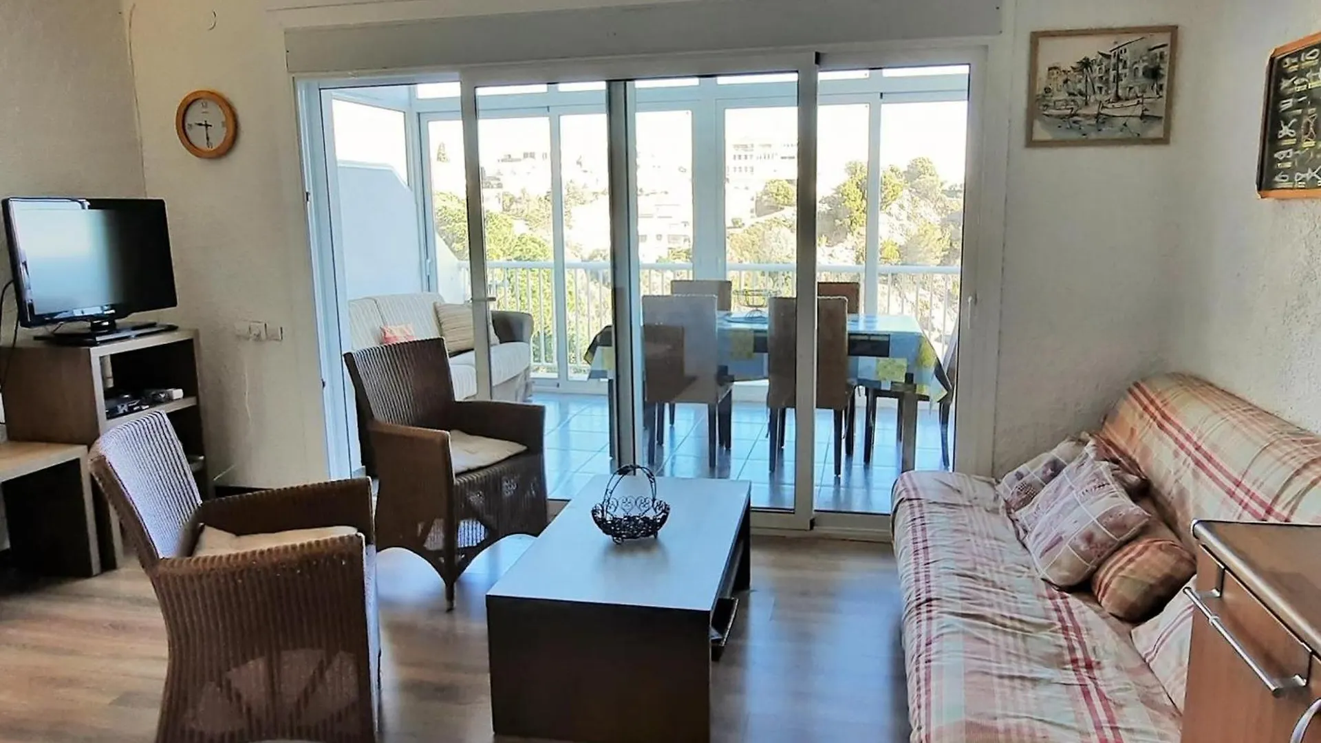 شقة Apartamento En Llanca Con Gran Terraza, Admite Mascotas, Cerca De La Playa - Es-170-7 إسبانيا